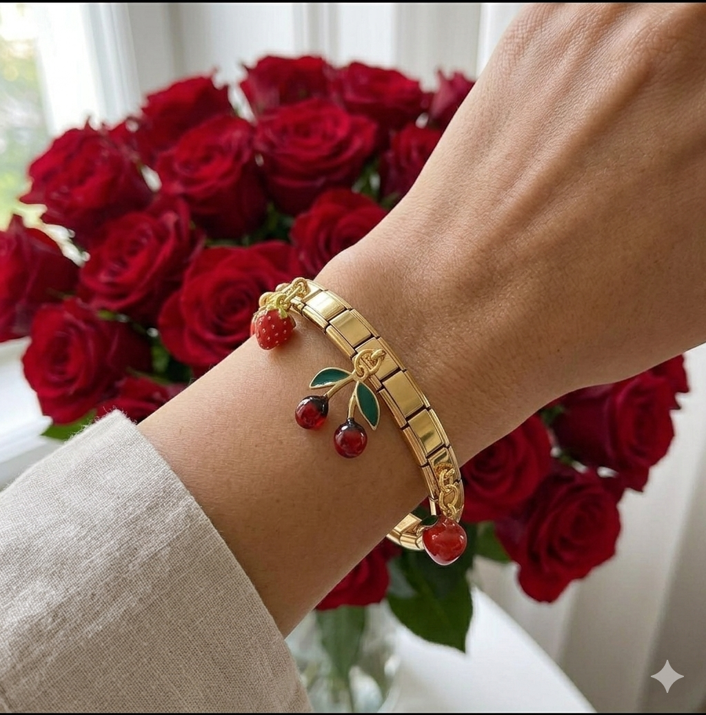 Bracelet Charm’s en Acier Inoxydable – Bracelet Tendance avec 4 Charms - MY LITLLE TRAVEL
