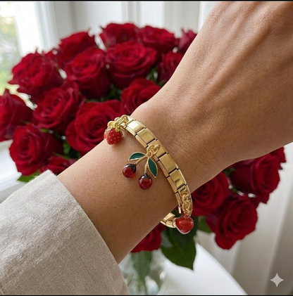 Bracelet Charm’s en Acier Inoxydable – Bracelet Tendance avec 4 Charms - MY LITLLE TRAVEL